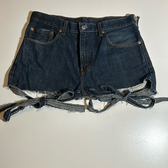 Levi’s Upcycled Denim Mini Skirt 100% Cotton Sz 32 C9 - Picture 1 of 4